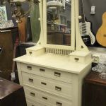 851 3225 MIRROR CHEST